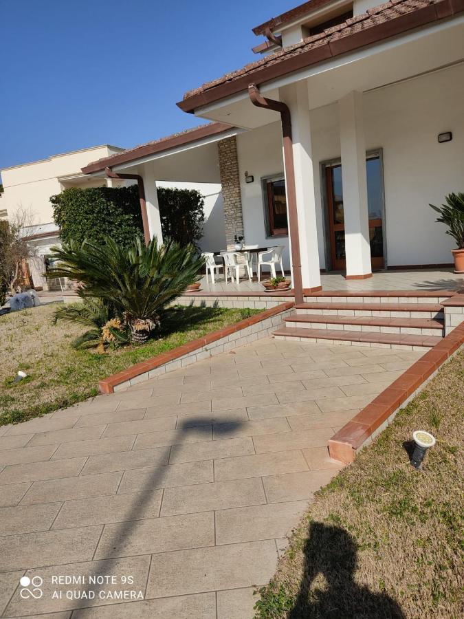 Villa Aristogatti Сан Пиетро Вернотико Екстериор снимка